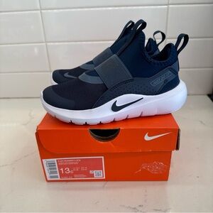 Nike Flex Runner 4 Boys Kids Navy Blue Slip-On Shoes